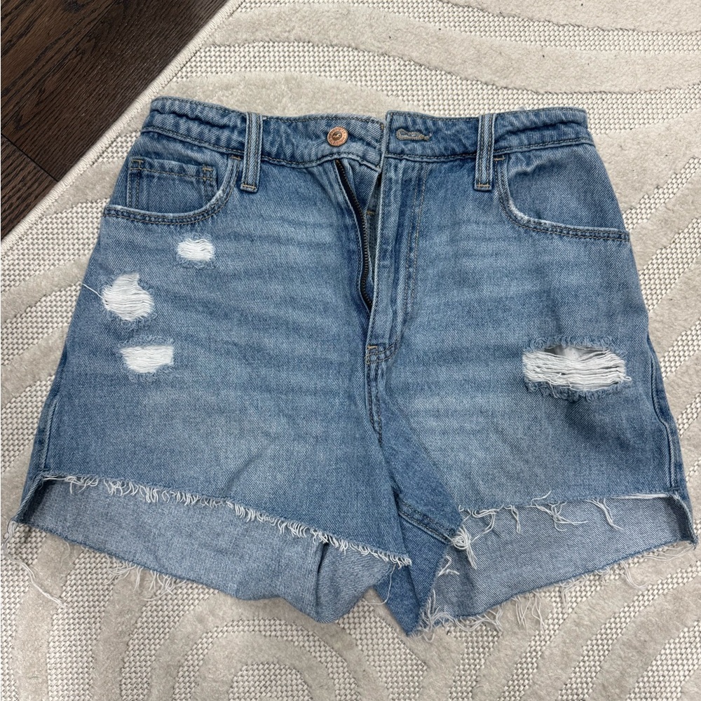 Hollister curvy ultra High-Waisted relaxed mom short
